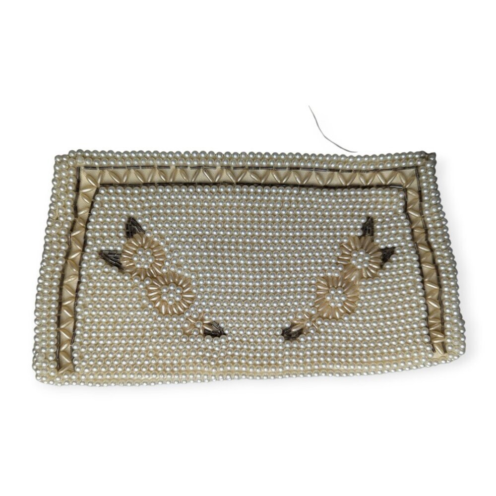 Vintage La Regale Japan Beautifully Beaded Clutch Bag with Zipper Closure